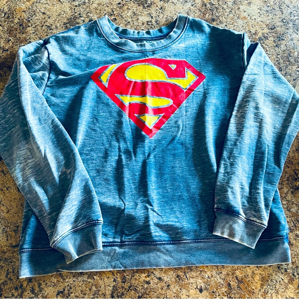 Superman Crewneck Blue Sweater, Size L